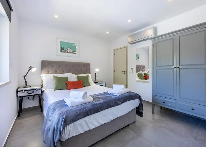 Casa De Ferias, * Luz